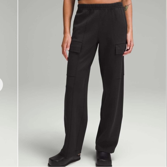 Lululemon Black Cotton-Blend Cargo Pants size 8 - Picture 4 of 5